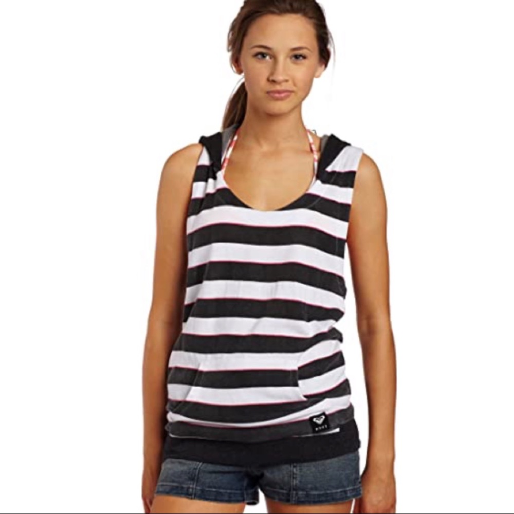 ⭐️NWT⭐️ Roxy Juniors Pull Over Size XL